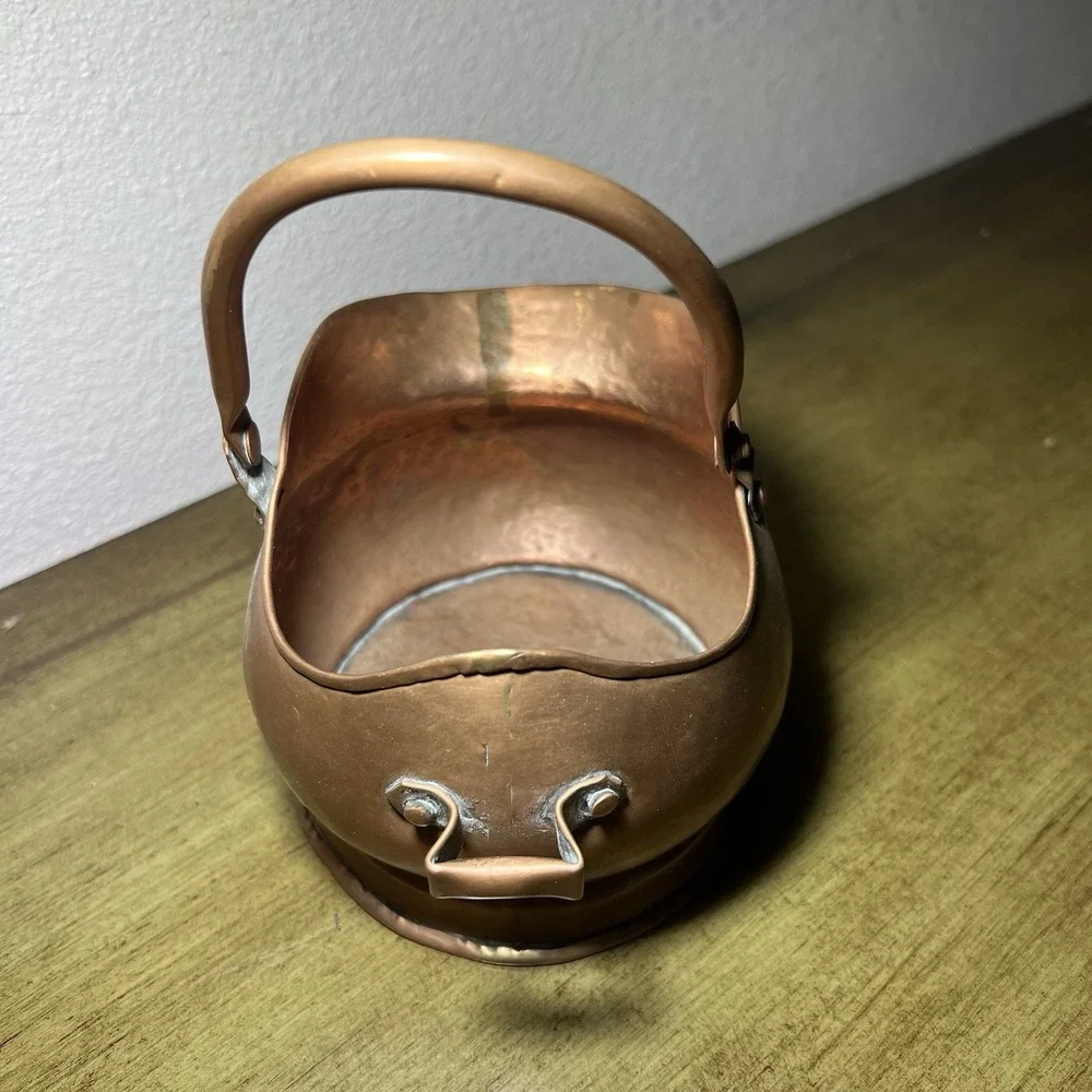Antique Copper‎ Coal Scuttle Victorian Quality Dovetail Helmet
